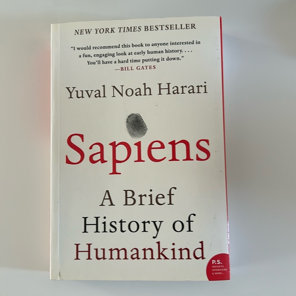 Sapiens book by Yuval Noah